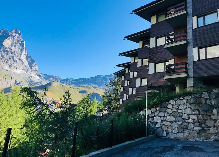 Panoramic Apartment *